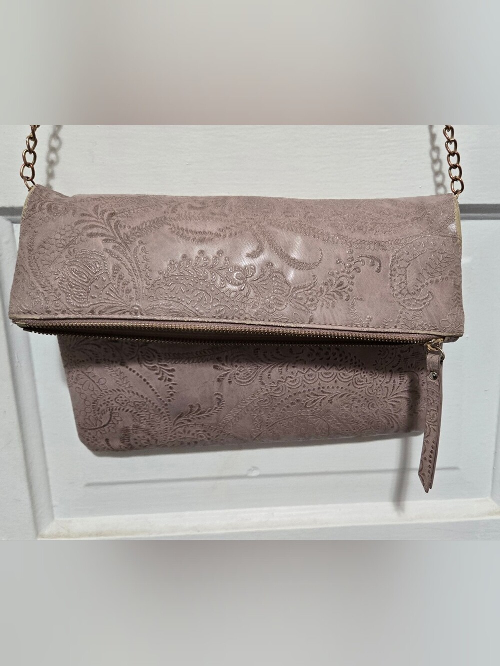 Urban Expressions Dusty Mauve Fold-Over Chain Crossbody Bag - Picture 3 of 11